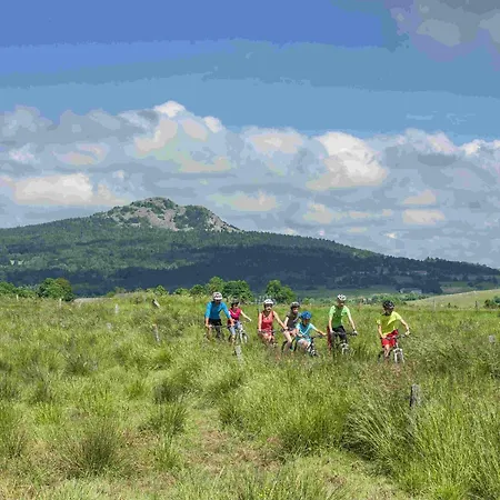 Maison Familiale Pres Du Parc Regional Du Pilat - Fr-1-582-49
